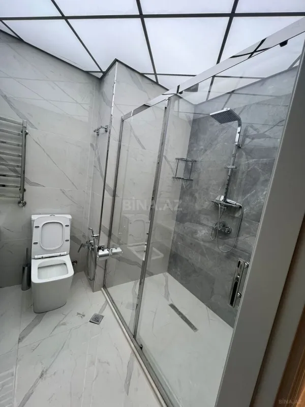 Satılır 3 otaqlı mənzil 108 m²