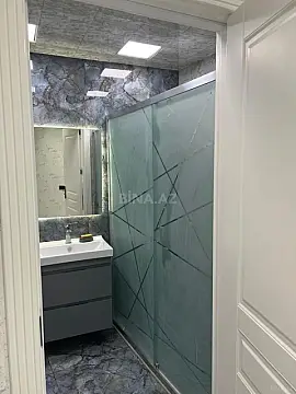 Kirayə verilir 2 otaqlı mənzil 105 m²