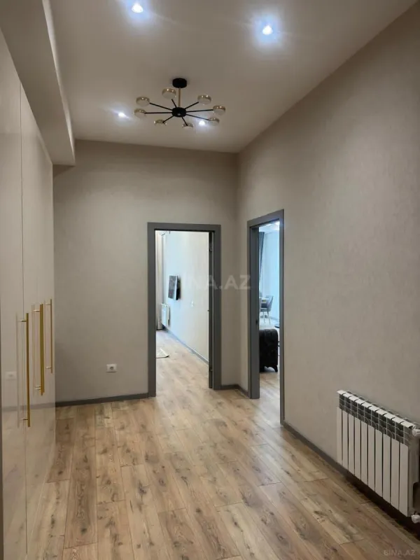Satılır 2 otaqlı mənzil 95 m²
