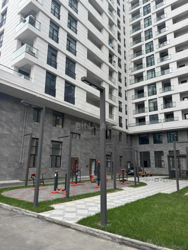 Satılır 2 otaqlı mənzil 95 m²
