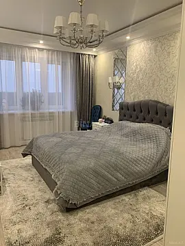 Satılır 4 otaqlı mənzil 170 m²