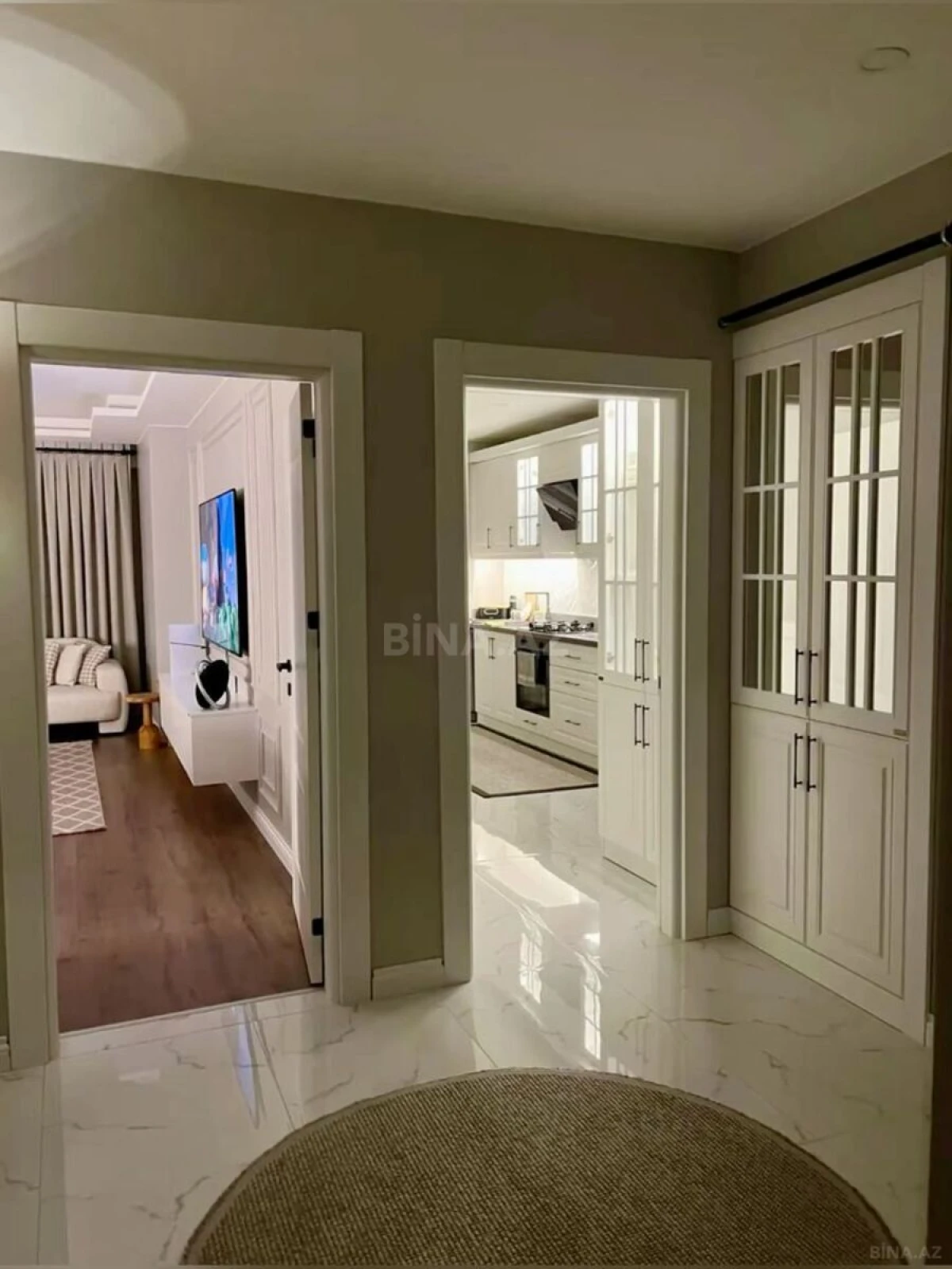 Satılır 4 otaqlı mənzil 170 m²