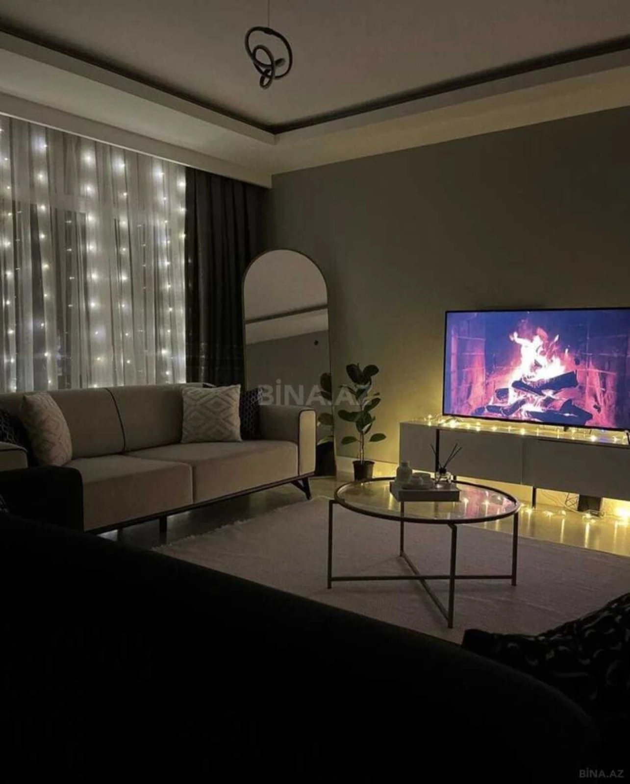 Satılır 4 otaqlı mənzil 170 m²