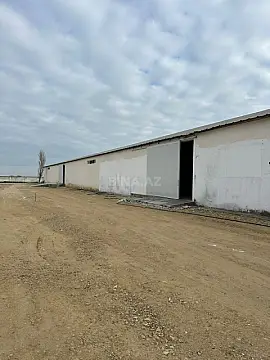 Kirayə verilir obyekt 648 m²