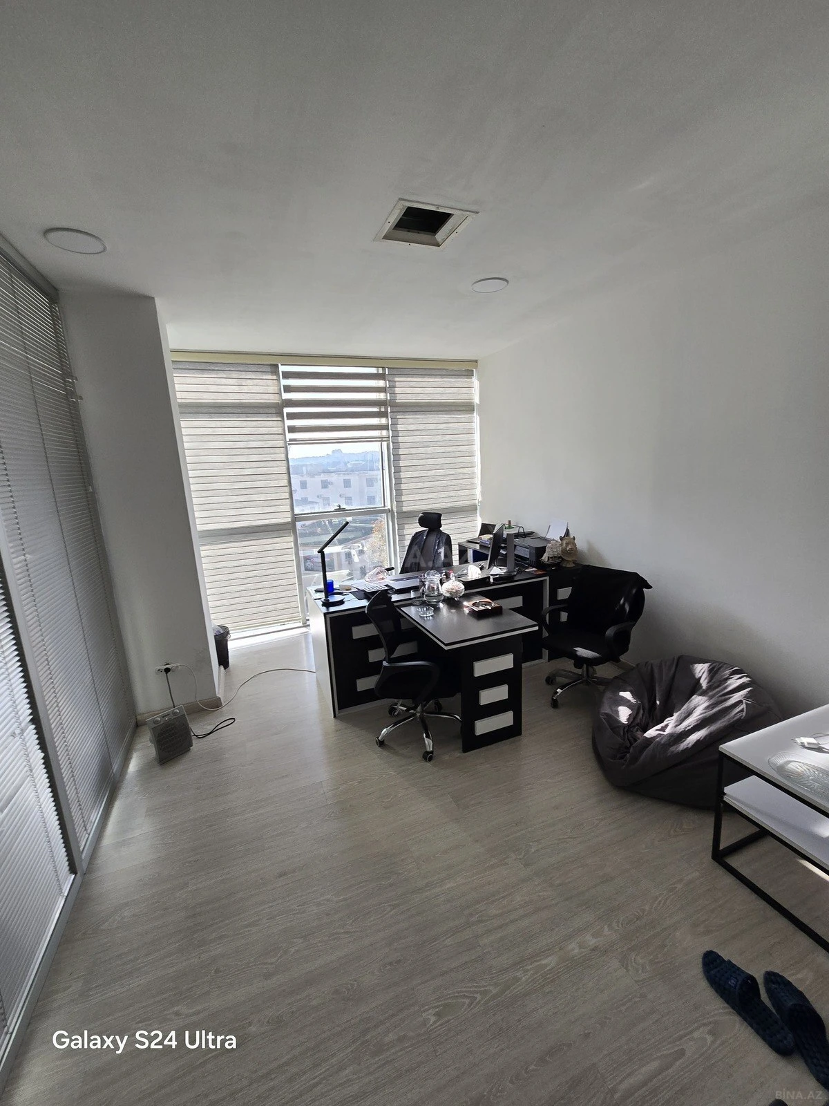 Kirayə verilir 4 otaqlı ofis 120 m²