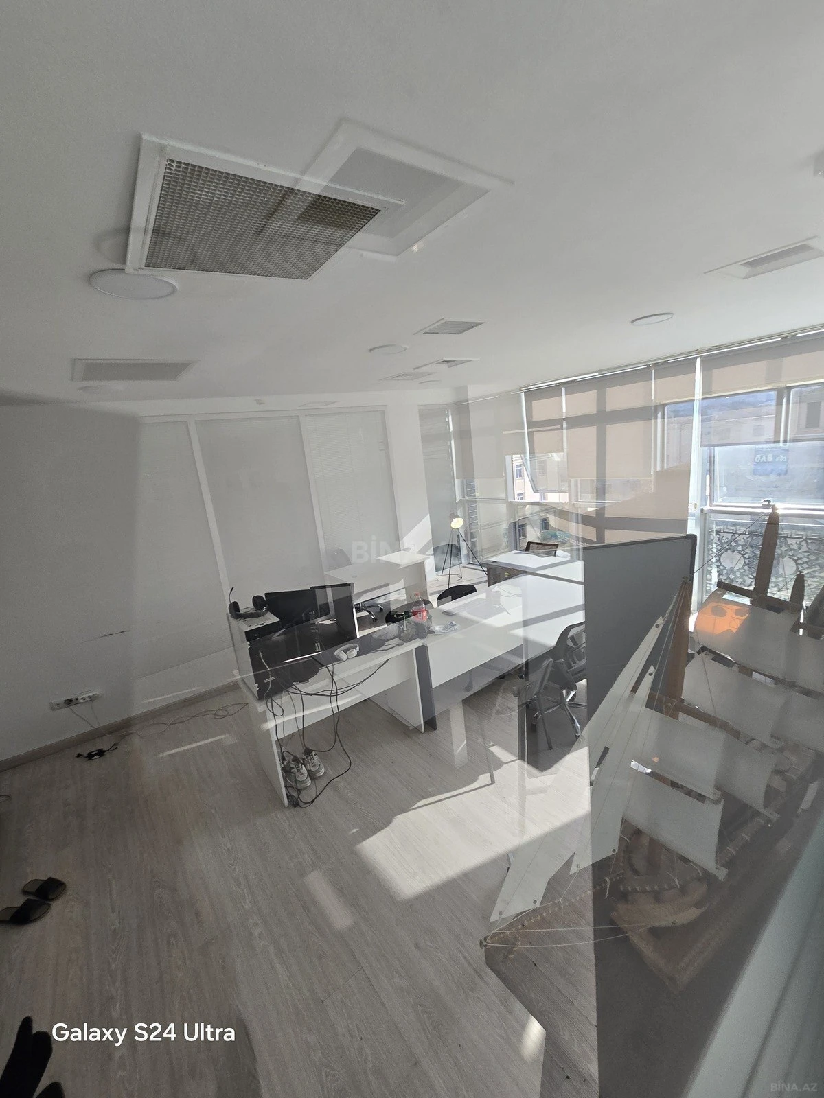 Kirayə verilir 4 otaqlı ofis 120 m²
