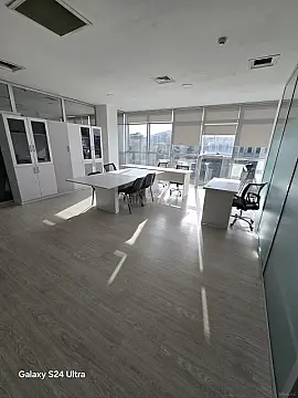 Kirayə verilir 4 otaqlı ofis 120 m² — Bakı, Nərimanov 4 otaq 120.00 m²