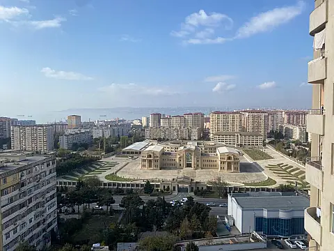 Satılır 3 otaqlı mənzil 95 m²