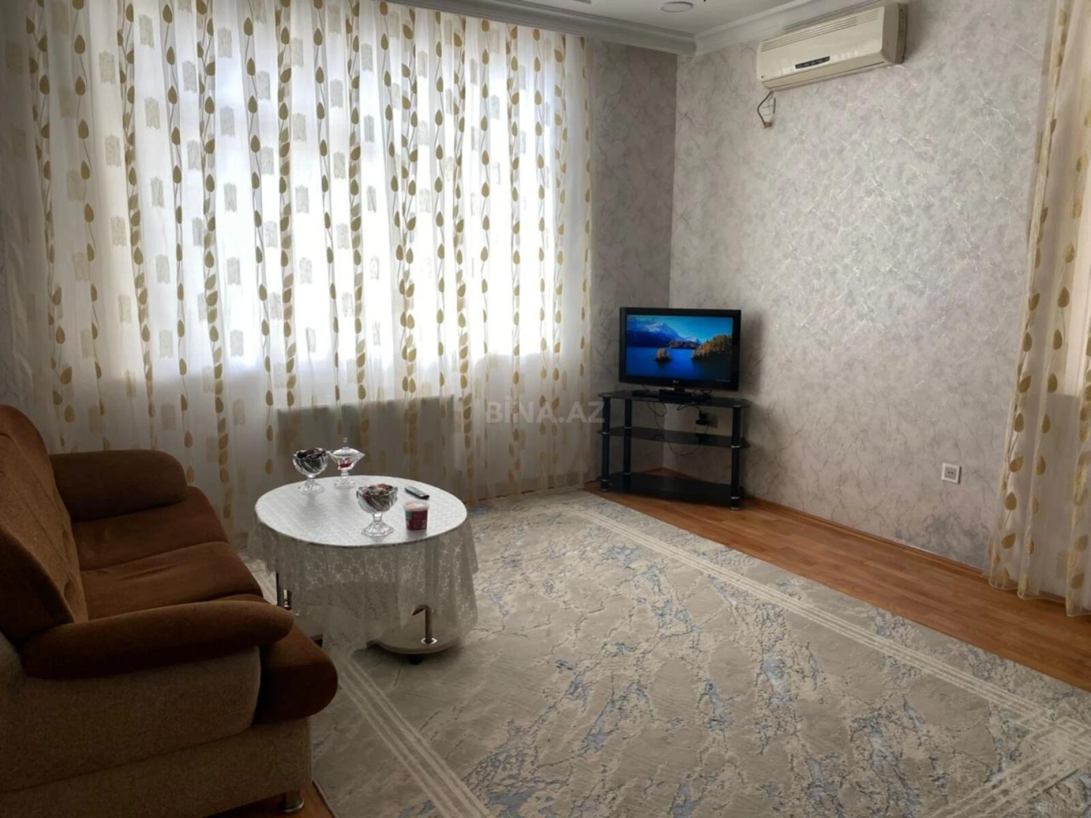 Satılır 3 otaqlı mənzil 95 m²