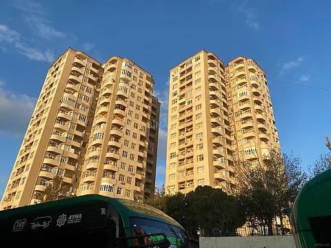 Satılır 3 otaqlı mənzil 95 m² — Bakı, Həzi Aslanov qəs. 3 otaq 95.00 m²