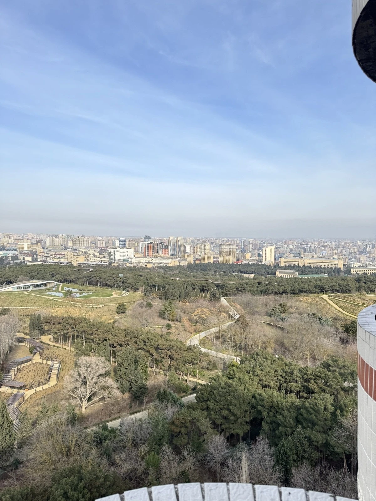 Satılır 4 otaqlı mənzil 170 m²