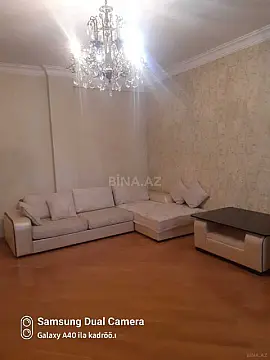 Kirayə verilir 3 otaqlı mənzil 137 m²