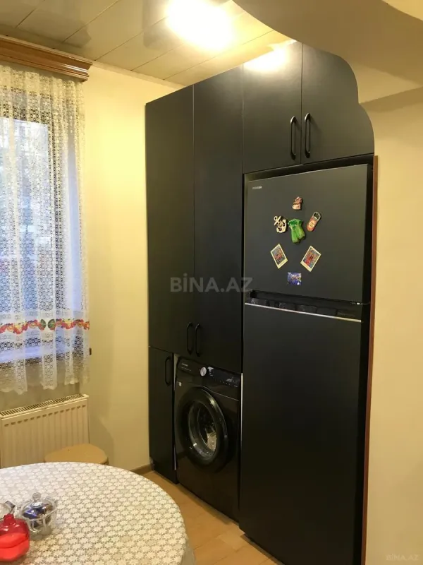 Kirayə verilir 4 otaqlı mənzil 120 m²