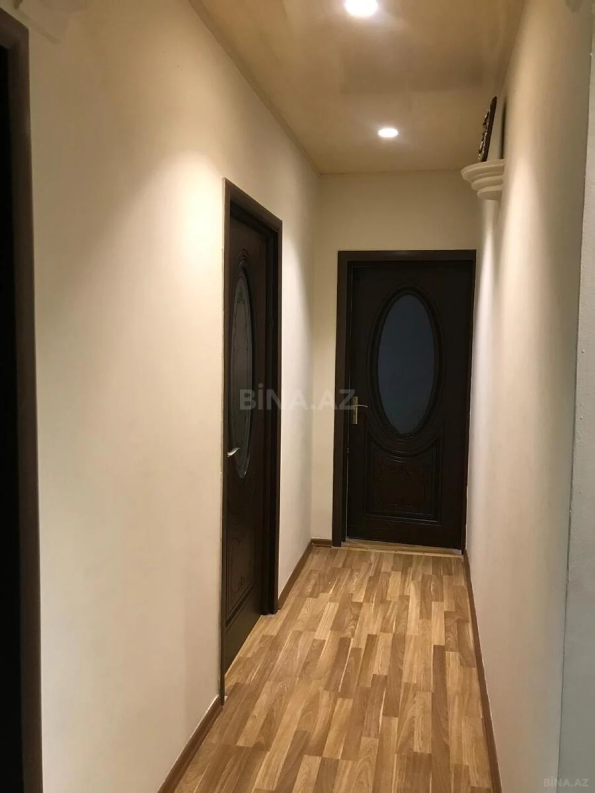 Kirayə verilir 4 otaqlı mənzil 120 m²