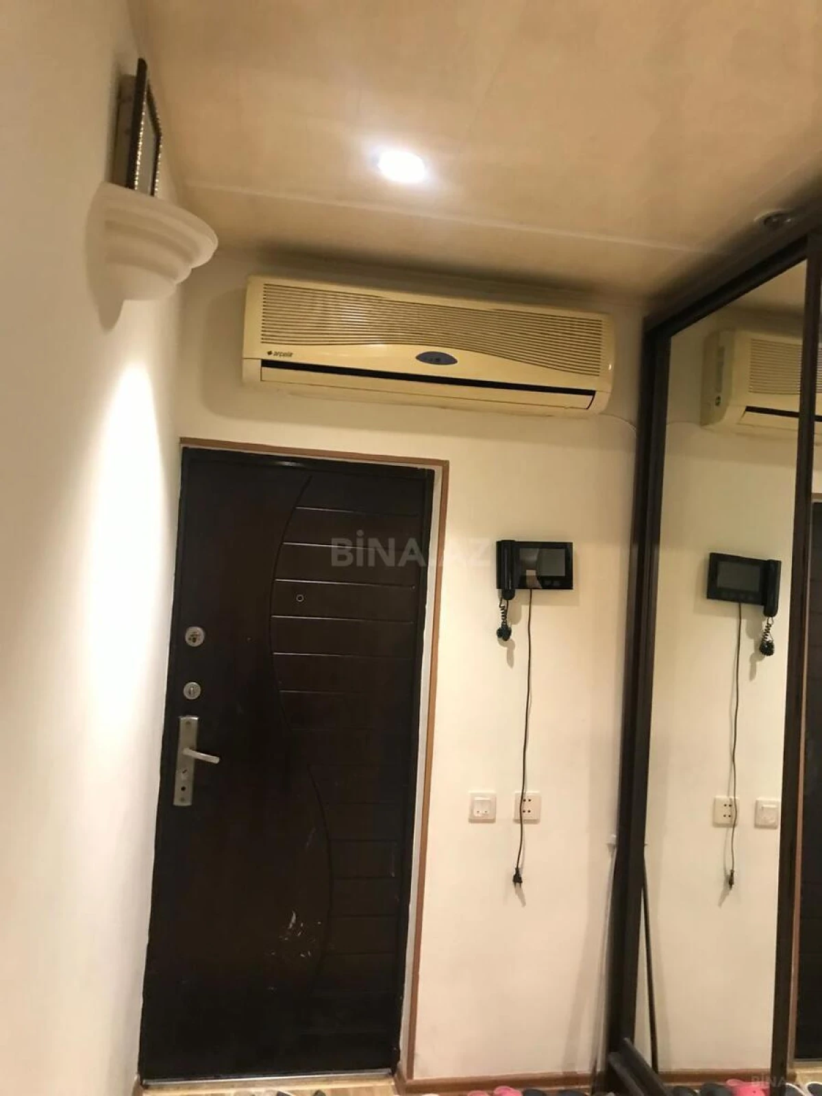 Kirayə verilir 4 otaqlı mənzil 120 m²