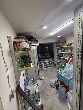 Satılır obyekt 200 m²