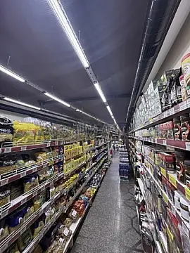 Satılır obyekt 200 m²