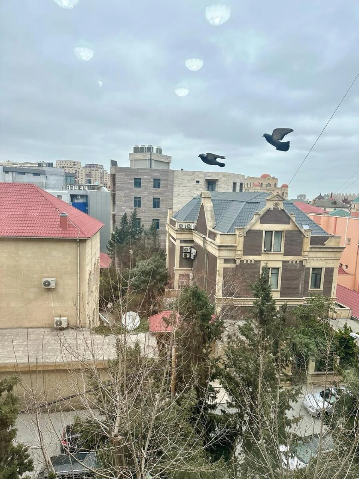 Kirayə verilir 2 otaqlı mənzil 65 m²