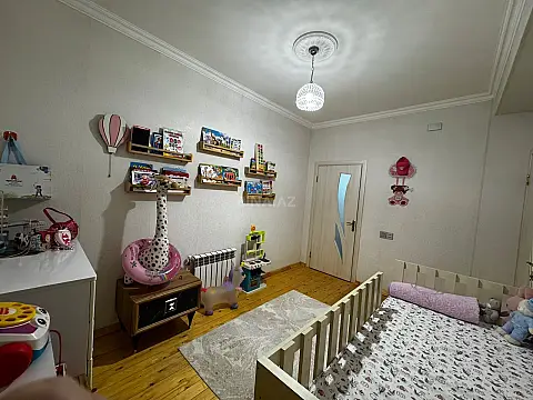 Satılır 3 otaqlı mənzil 80 m²