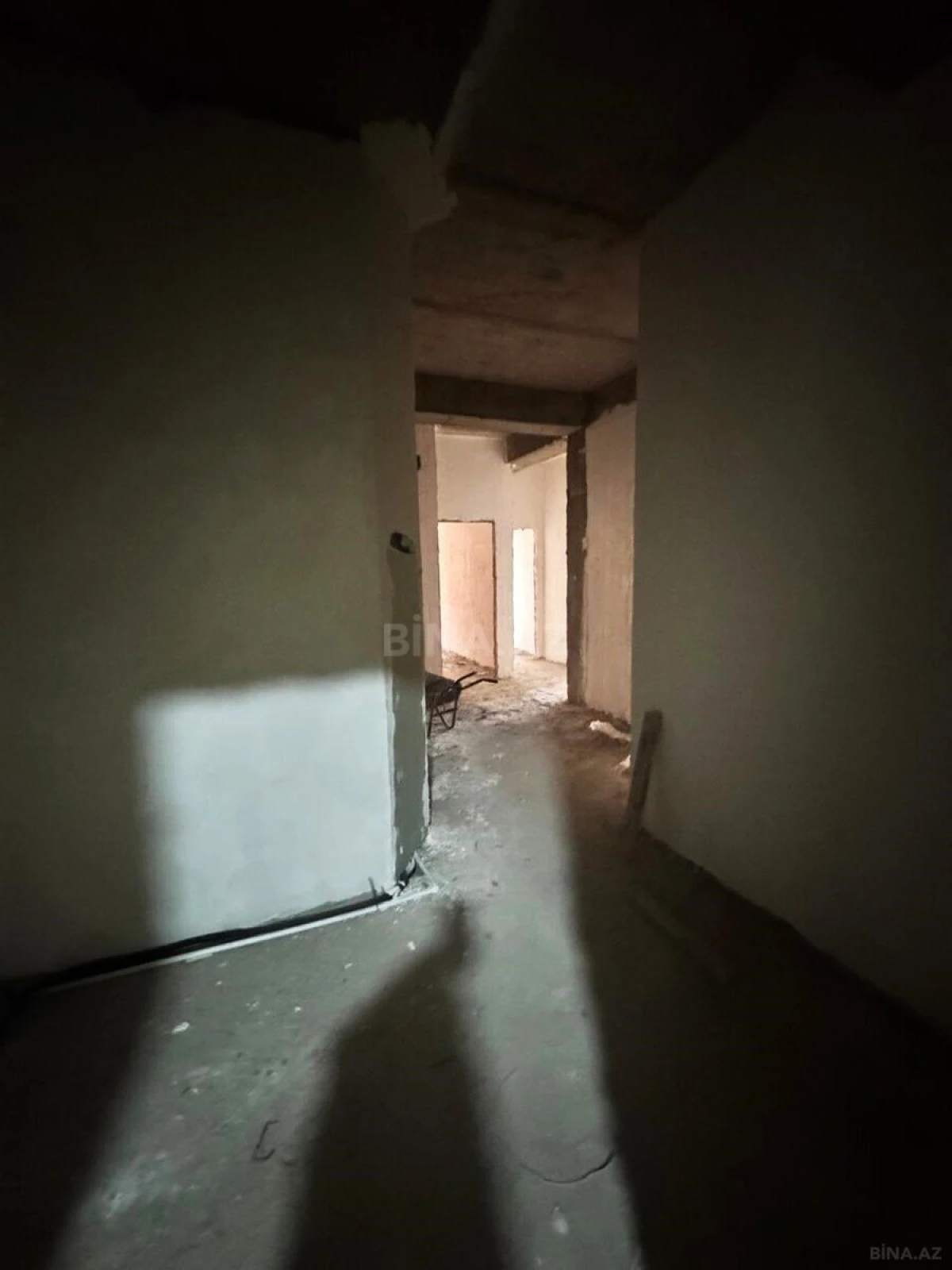 Satılır 3 otaqlı mənzil 108 m²