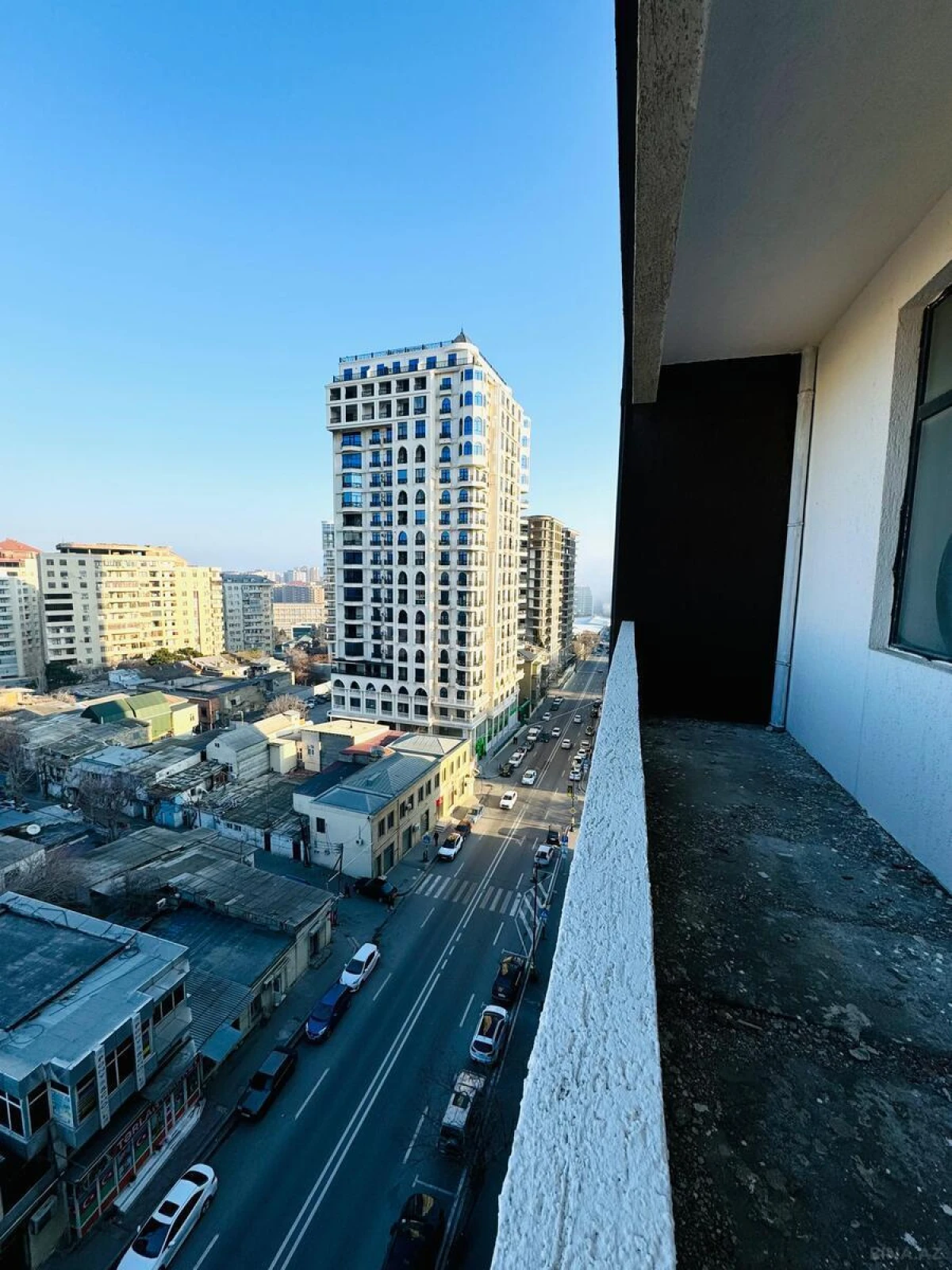 Satılır 3 otaqlı mənzil 108 m²