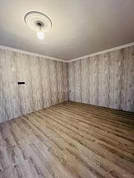 Satılır 5 otaqlı həyət evi 150 m²