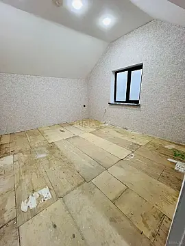 Satılır 5 otaqlı həyət evi 150 m²