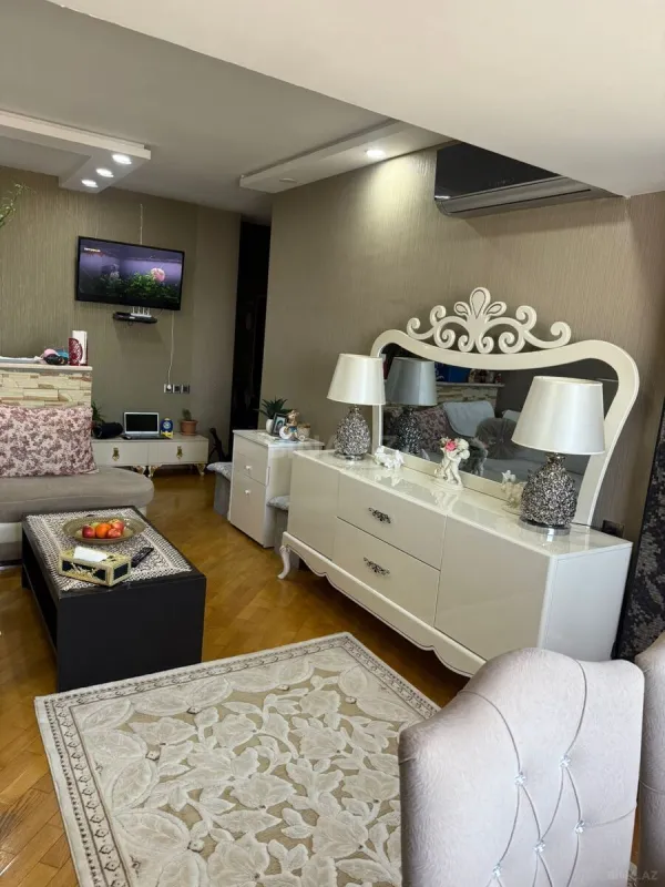 Satılır 2 otaqlı mənzil 54 m²