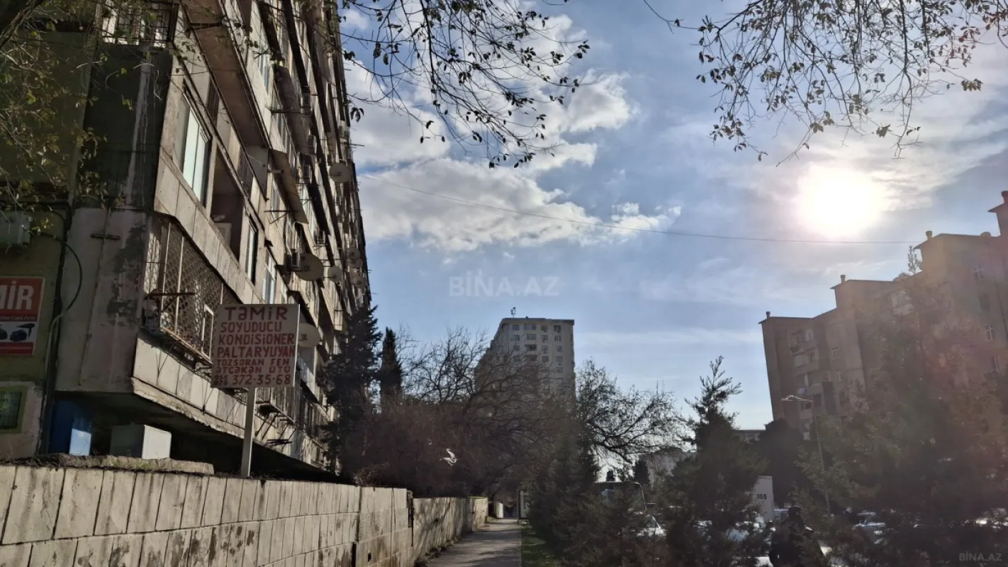 Satılır 2 otaqlı mənzil 44 m²