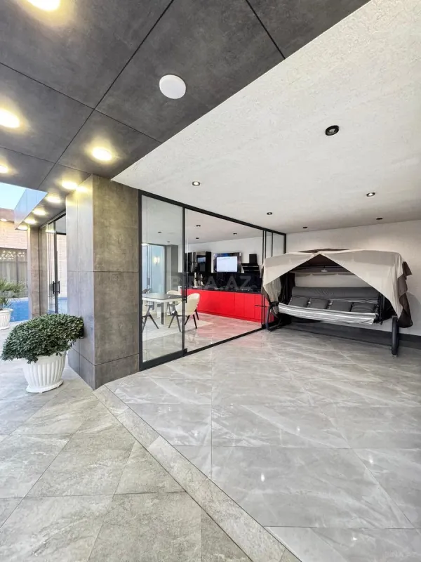 Satılır 4 otaqlı həyət evi 200 m²