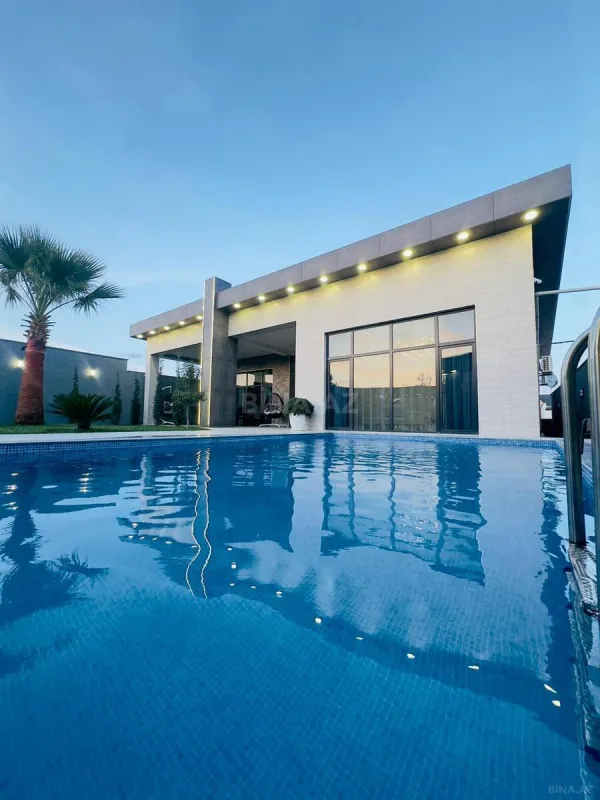 Satılır 4 otaqlı həyət evi 200 m²