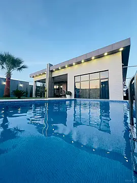 Satılır 4 otaqlı həyət evi 200 m²