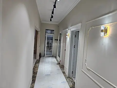 Satılır 4 otaqlı həyət evi 100 m²