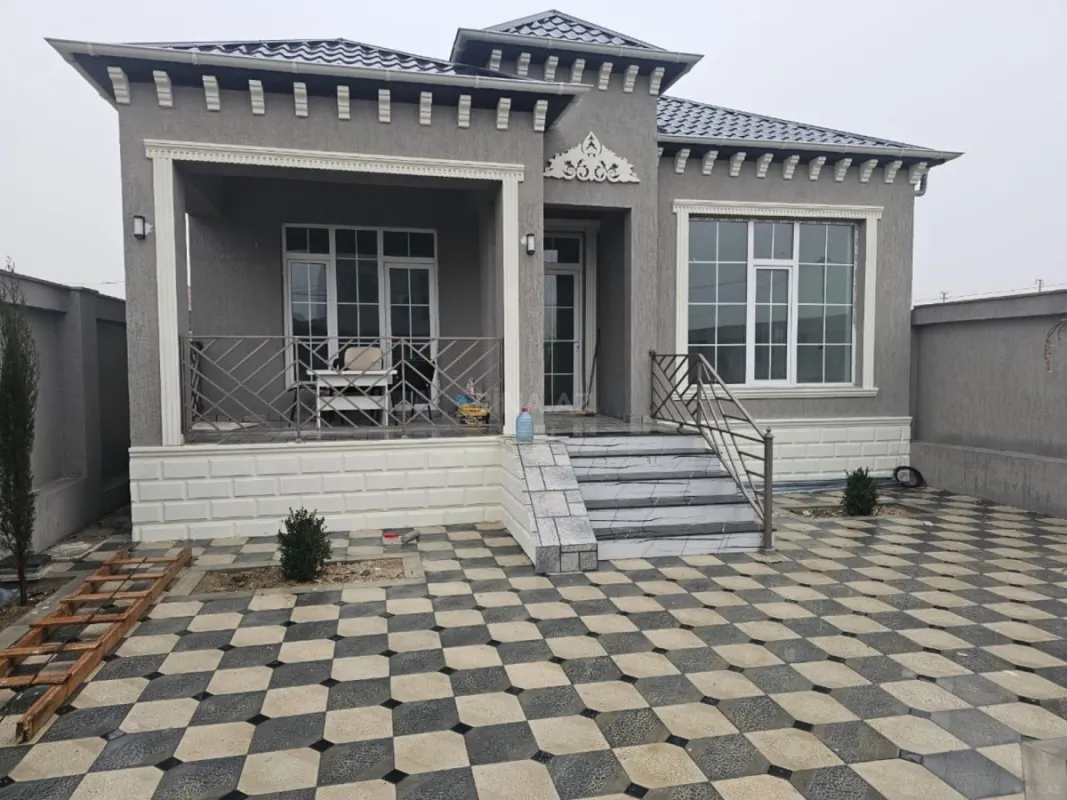 Satılır 4 otaqlı həyət evi 100 m²