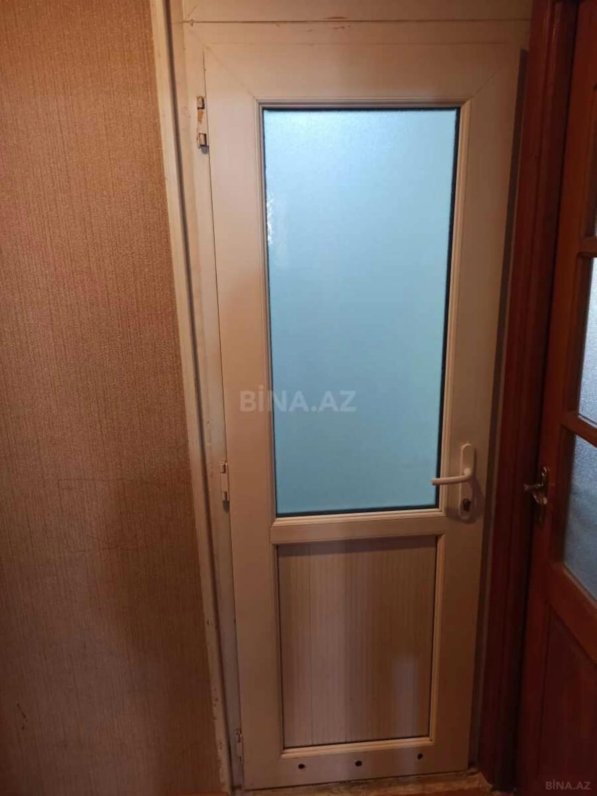 Satılır 3 otaqlı mənzil 63 m²