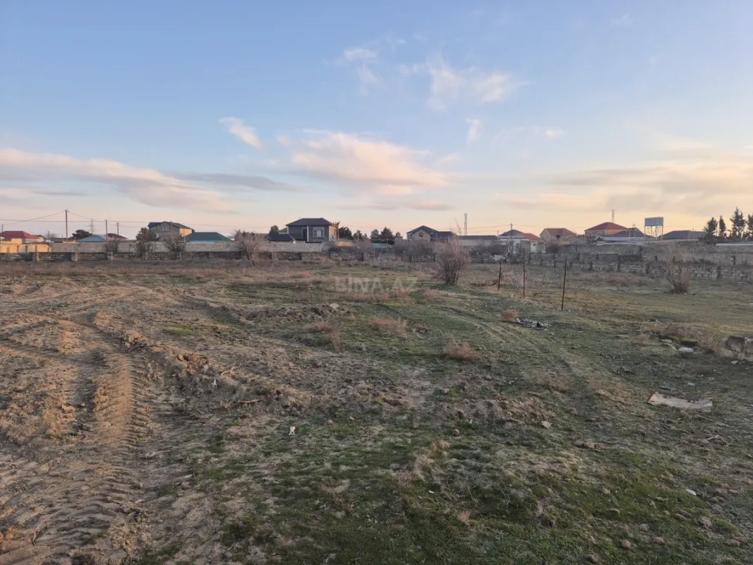 Satılır torpaq sahəsi 4 m²