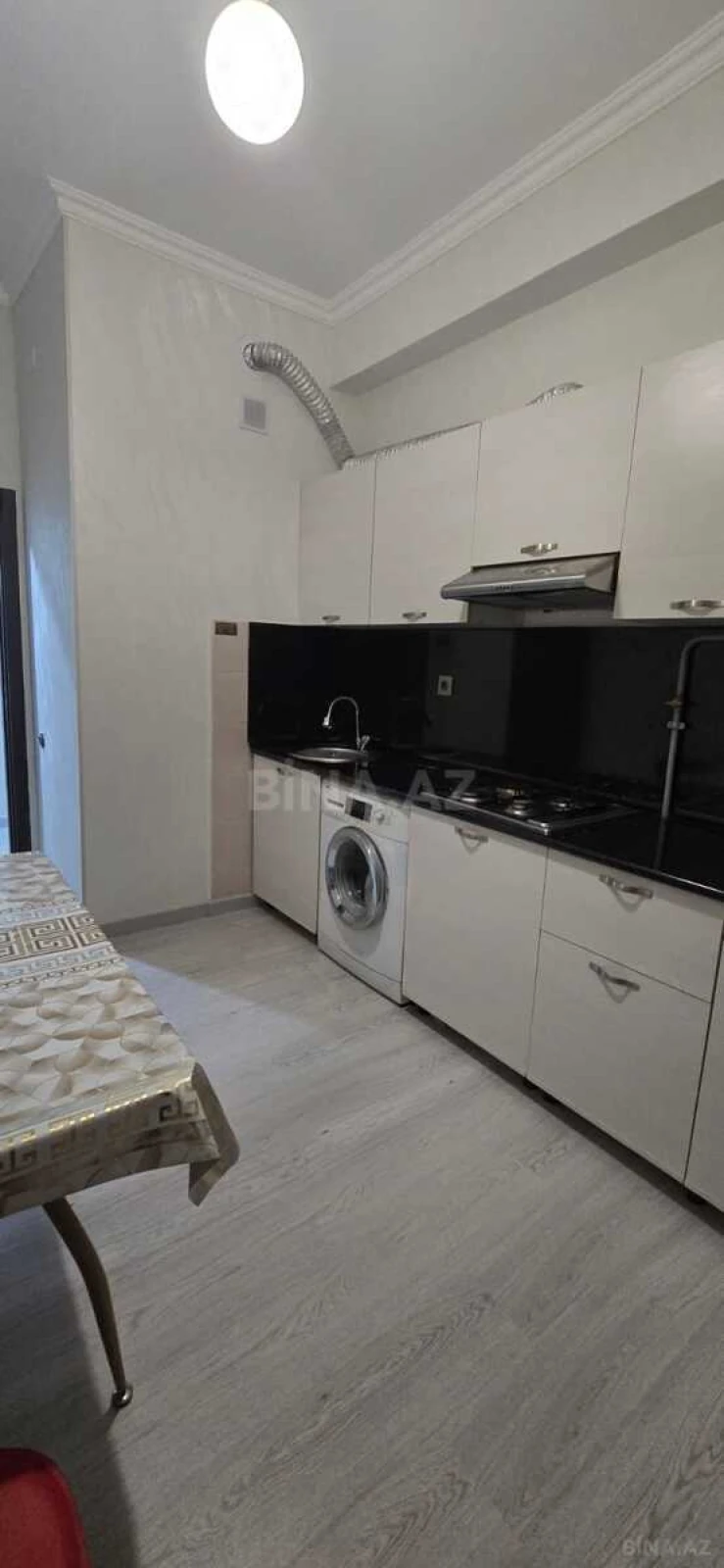 Satılır 2 otaqlı mənzil 49 m²