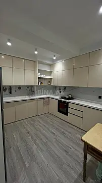 Satılır 2 otaqlı mənzil 74 m²