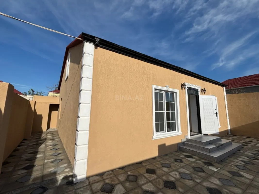 Satılır 3 otaqlı həyət evi 100 m²