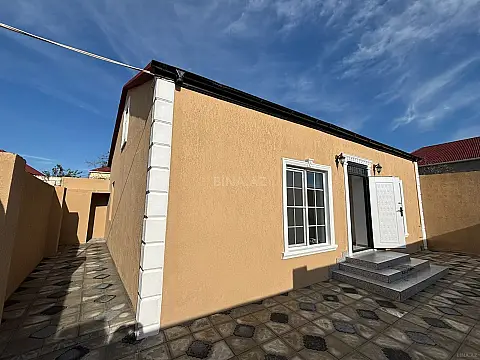 Satılır 3 otaqlı həyət evi 100 m²