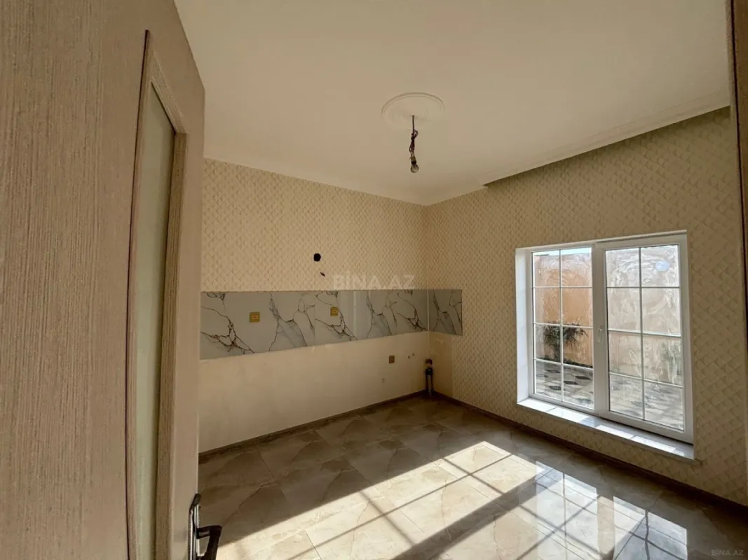 Satılır 3 otaqlı həyət evi 100 m²