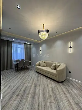Satılır 2 otaqlı mənzil 67 m²
