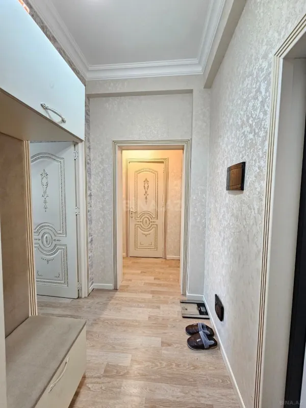 Satılır 2 otaqlı mənzil 56 m²