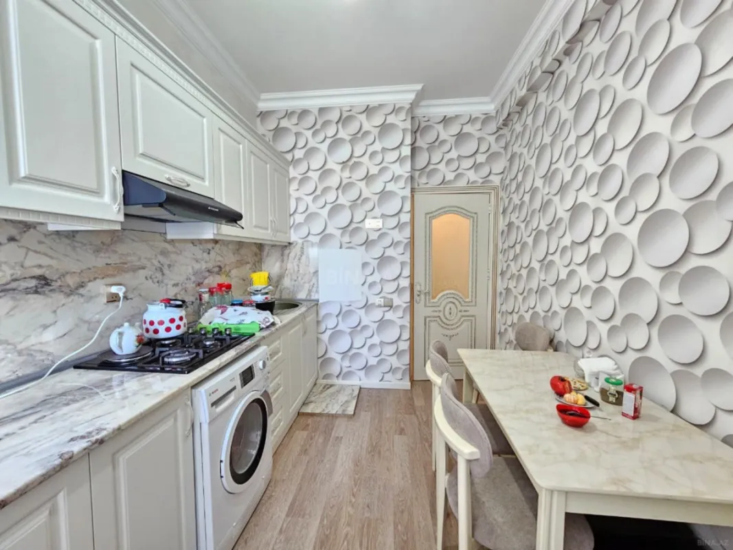 Satılır 2 otaqlı mənzil 56 m²