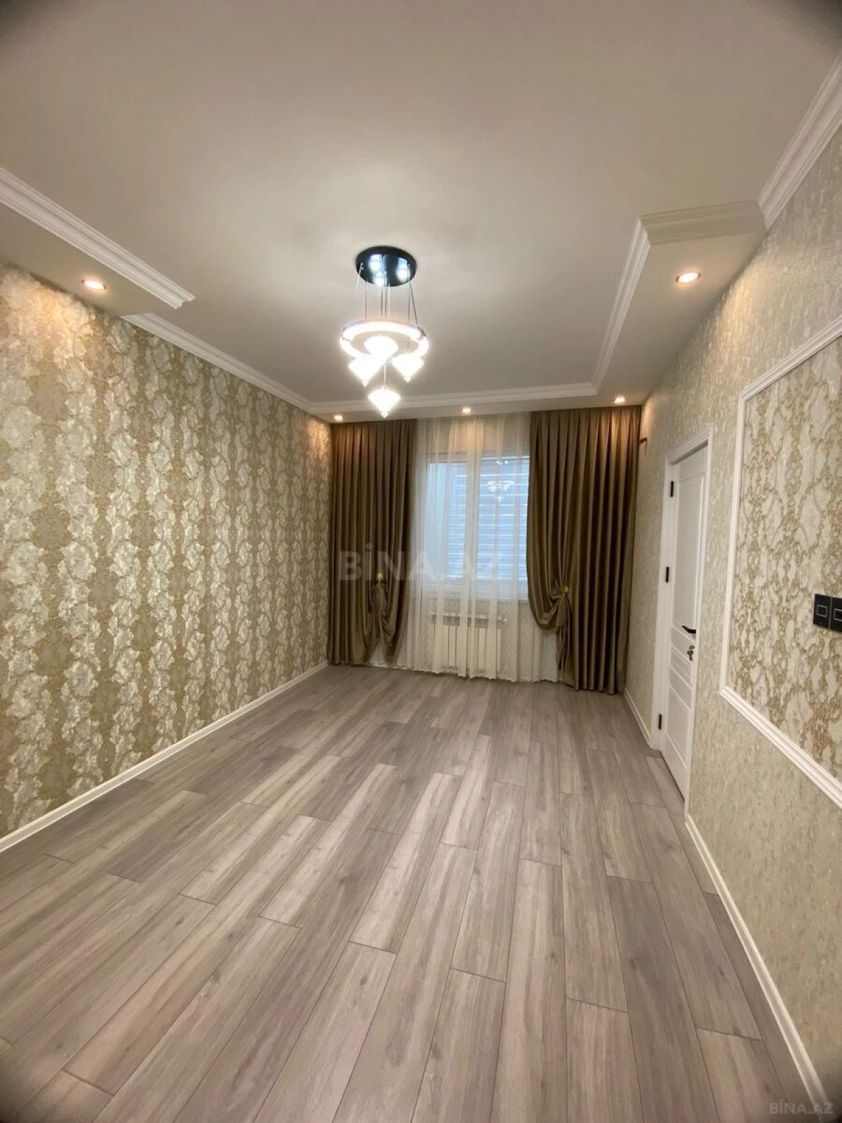 Satılır 2 otaqlı mənzil 45 m²
