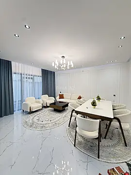 Satılır 4 otaqlı həyət evi 155 m²