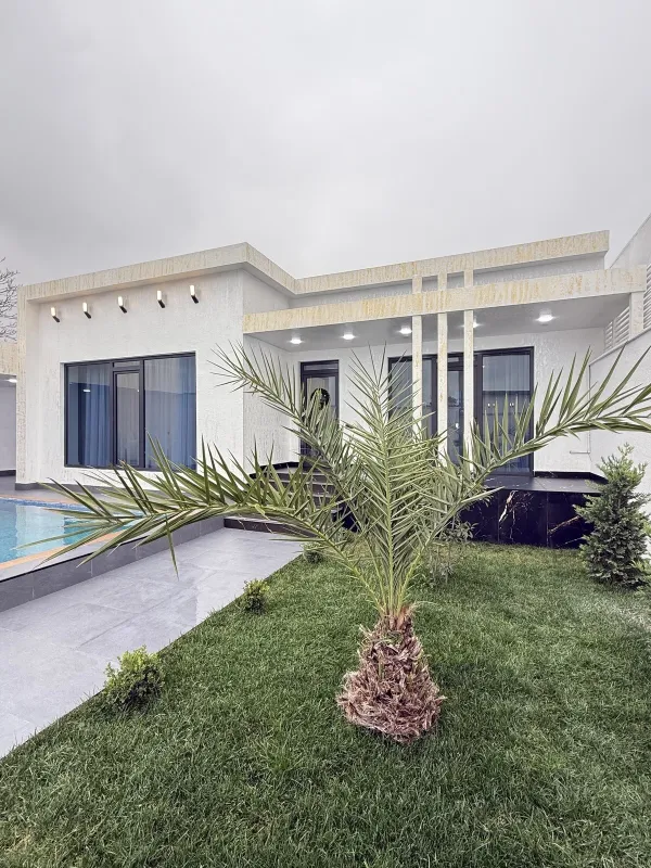 Satılır 4 otaqlı həyət evi 155 m²