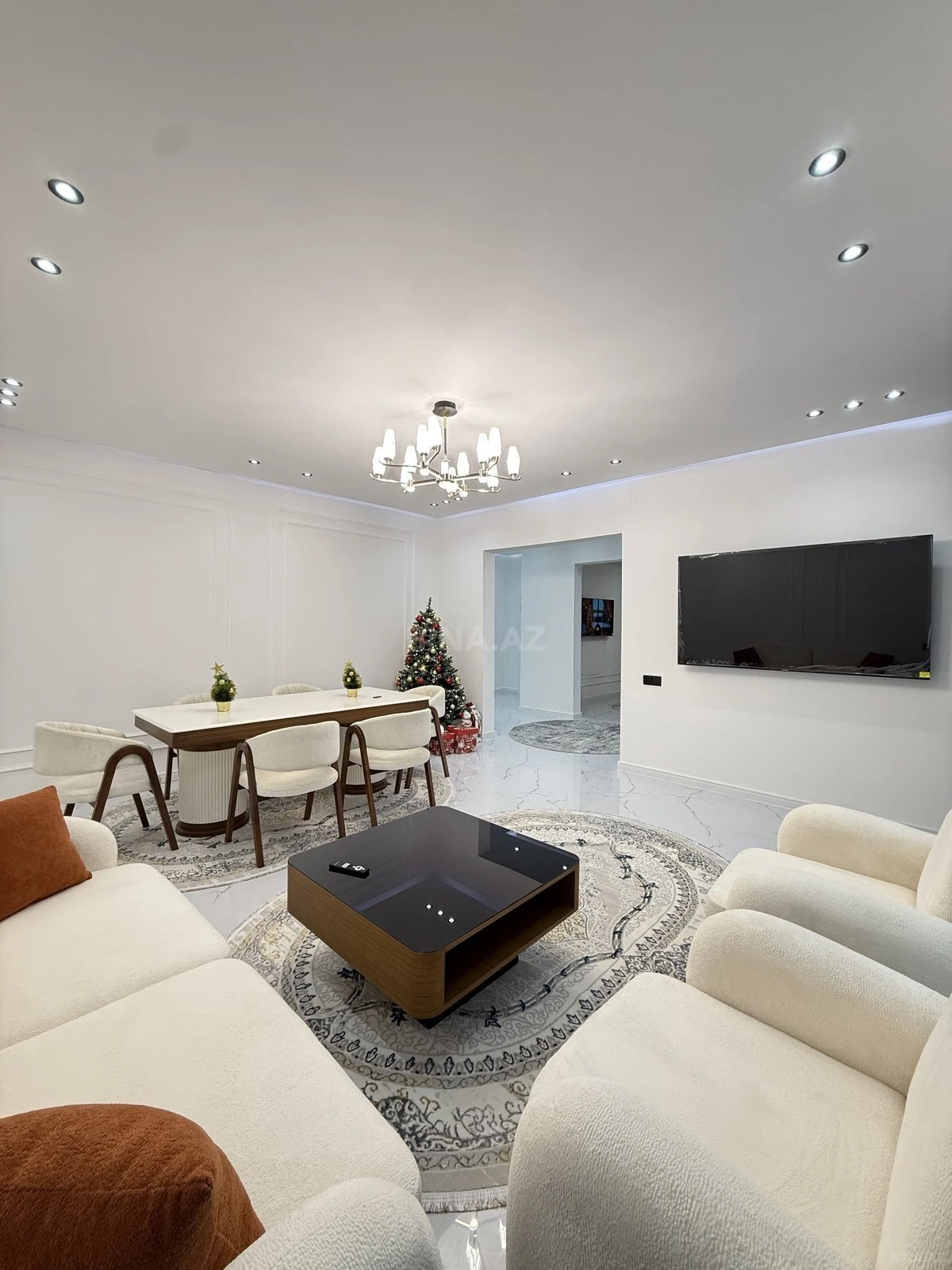 Satılır 4 otaqlı həyət evi 155 m²