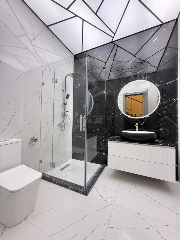 Satılır 5 otaqlı həyət evi 220 m²