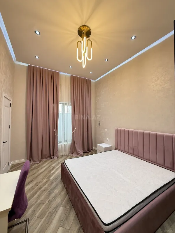 Satılır 5 otaqlı həyət evi 155 m²